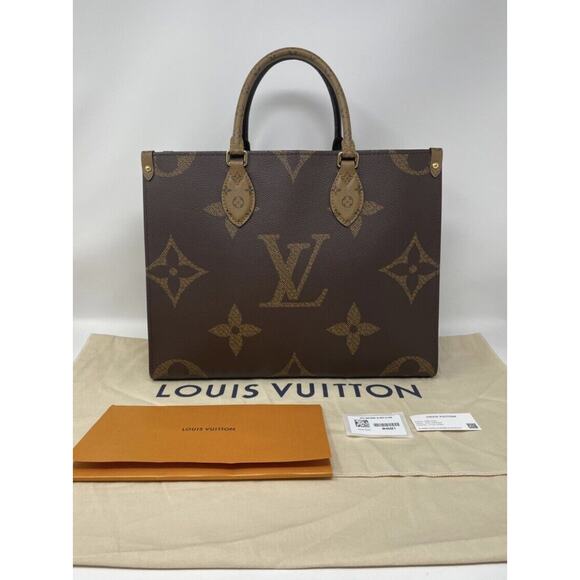 Louis Vuitton ONTHEGO MM Monogram Reverse Bag - Picture 3 of 13